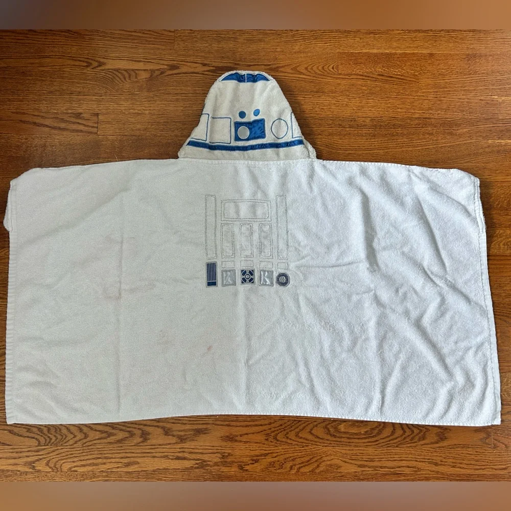 Disney character Bath Towel bundle - Dory & R2 D2